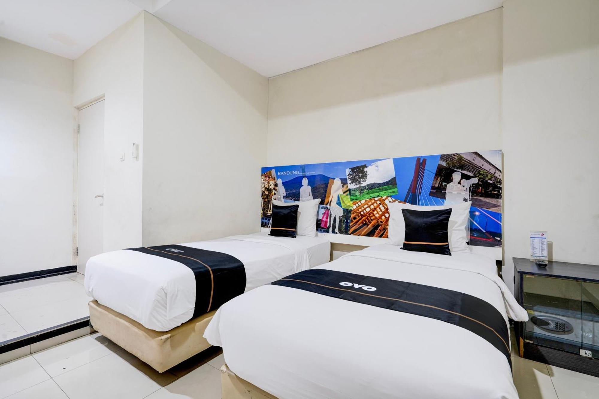 Townhouse Oak Cihampelas Near Ciwalk Formerly Promenade Hotel Bandung Esterno foto