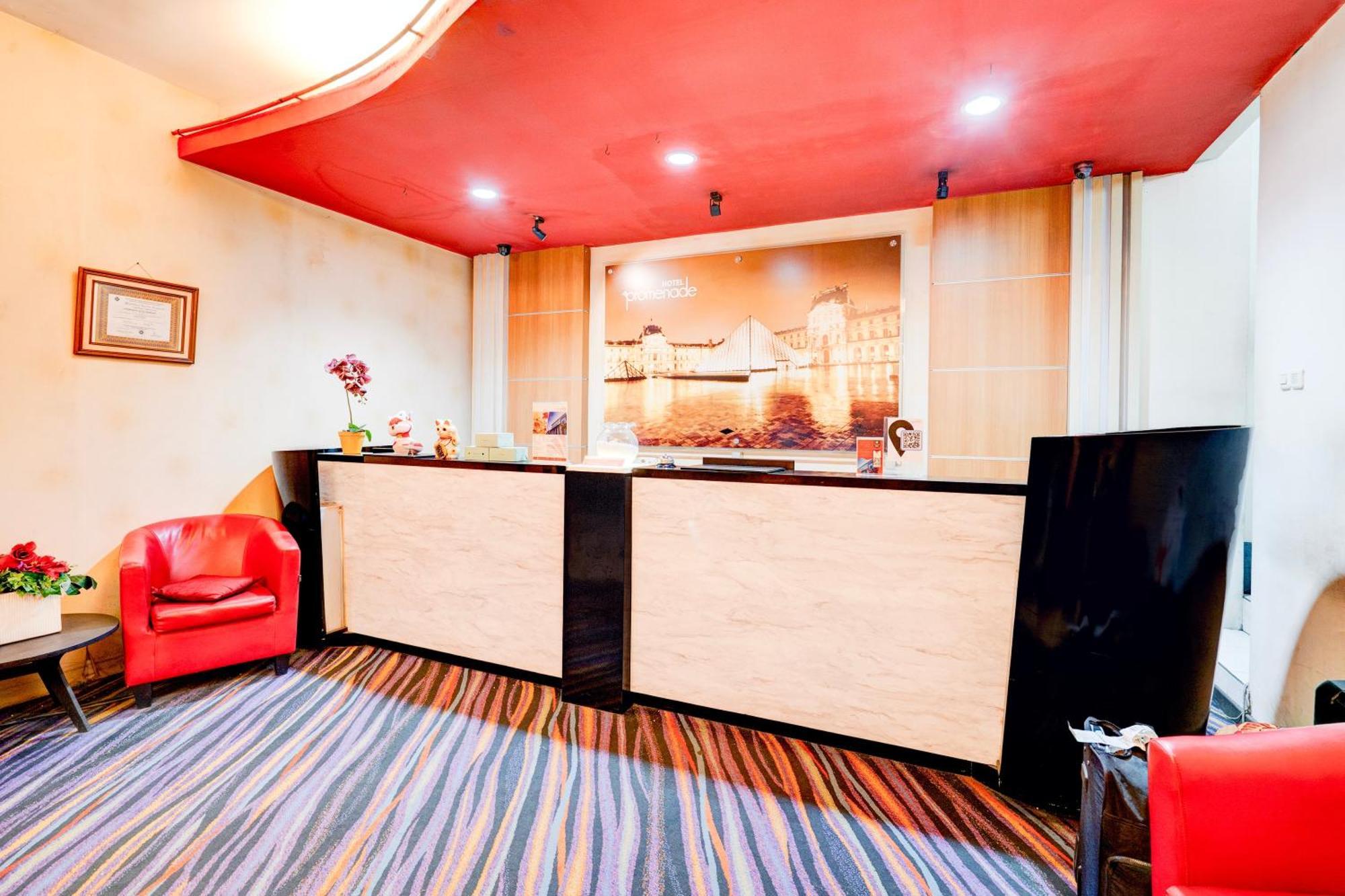 Townhouse Oak Cihampelas Near Ciwalk Formerly Promenade Hotel Bandung Esterno foto